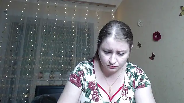 Snapshot of CumCpl chatting on 02-21-26, 07:15 CumCpl online show from 02-21-26, 07:15