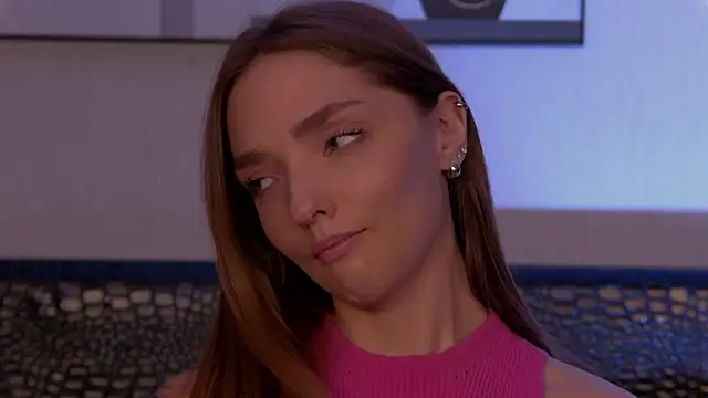 VirginieCruz online show from 01-20-25, 08:29