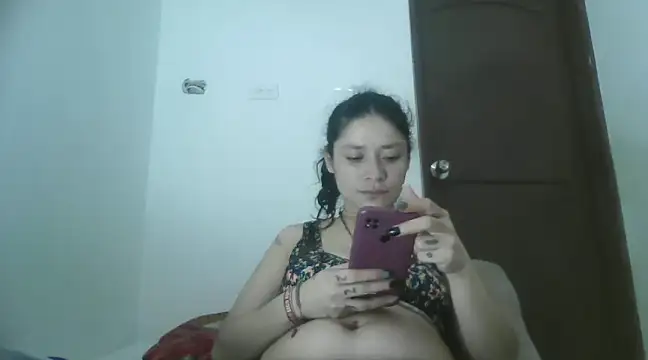 TamaraNauthy online show from 01-09-25, 03:55