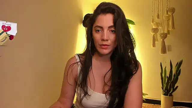 Snapshot of Mala_Bad chatting on 02-03-25, 02:55 Mala Bad online show from 02-03-25, 02:55