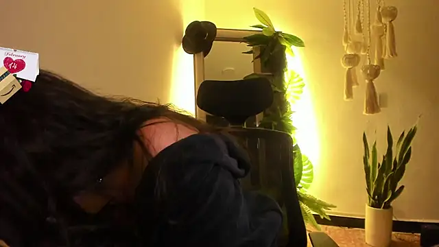 Snapshot of Mala_Bad chatting on 02-09-25, 05:33 Mala Bad online show from 02-09-25, 05:33