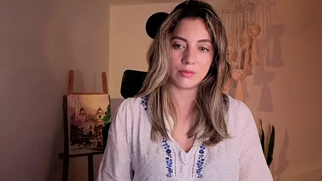 Snapshot of Mala_Bad chatting on 10-06-25, 04:59 Mala Bad online show from 10-06-25, 04:59