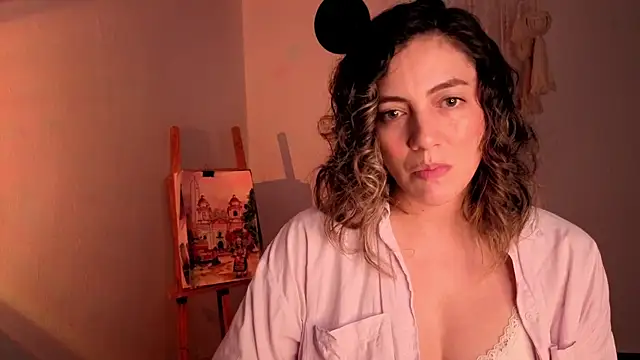 Snapshot of Mala_Bad chatting on 01-11-26, 03:28 Mala Bad online show from 01-11-26, 03:28