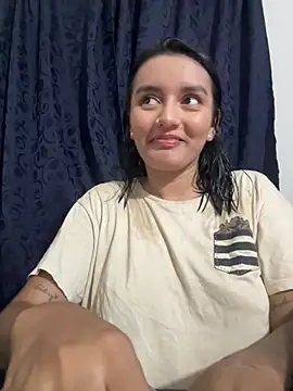 Snapshot of Lucia-Candy chatting on 02-01-26, 12:53 Lucia-Candy online show from 02-01-26, 12:53