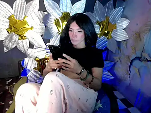 Snapshot of Rhianna_wilson chatting on 06-17-26, 10:06 Rhianna wilson online show from 06-17-26, 10:06