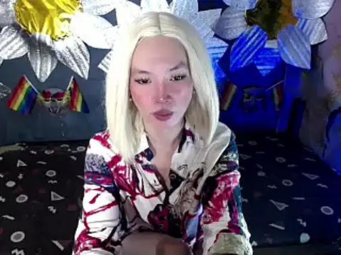 Rhianna wilson online show from 07-12-26, 09:11