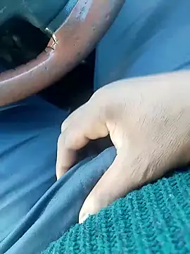 Zakes2222 online show from 04-27-26, 08:56