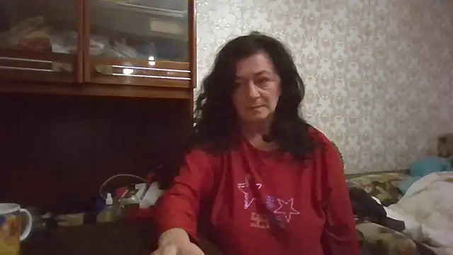 GypsiQueen2 online show from 10-08-25, 04:48