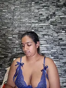 Xindias fantasyX online show from 10-29-25, 05:14