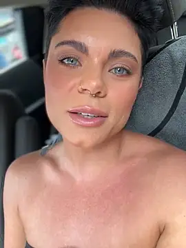 LukeLouHarvey online show from 10-03-25, 04:31