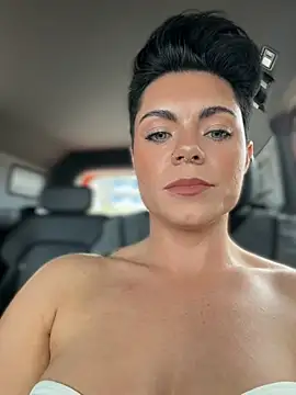 Snapshot of LukeLouHarvey chatting on 01-17-26, 04:28 LukeLouHarvey online show from 01-17-26, 04:28