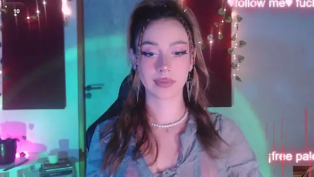 Snapshot of sakura_beauty chatting on 10-05-25, 04:33 sakura beauty online show from 10-05-25, 04:33