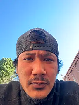 juniiorre online show from 10-24-25, 11:06