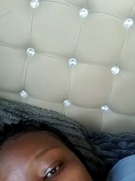 Snapshot of Aaaliyah445 chatting on 02-28-26, 11:22 Aaaliyah445 online show from 02-28-26, 11:22