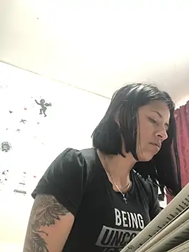 sharoon cheerry online show from 02-20-25, 12:36