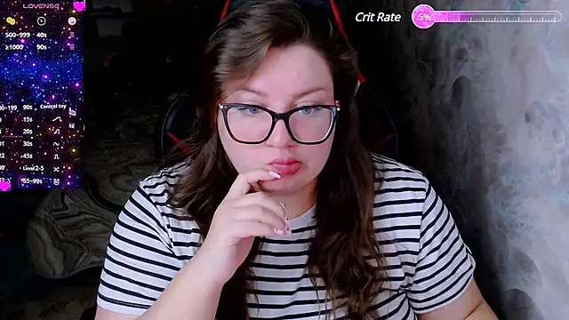 Snapshot of alexa_sweetyy chatting on 02-08-25, 09:15 alexa sweetyy online show from 02-08-25, 09:15