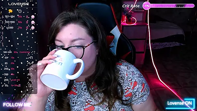 Snapshot of alexa_sweetyy chatting on 09-11-25, 08:20 alexa sweetyy online show from 09-11-25, 08:20