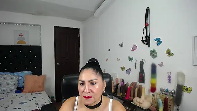 mature bigboobs10 online show from 04-18-26, 03:54