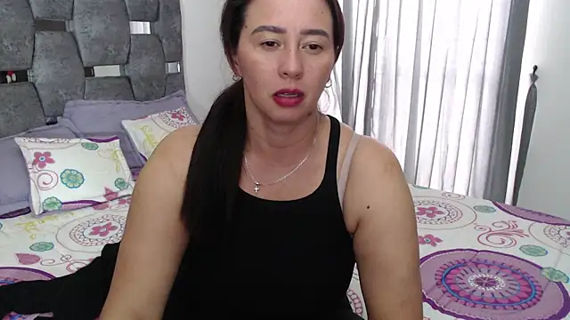 sara hott 1 online show from 02-20-26, 08:20