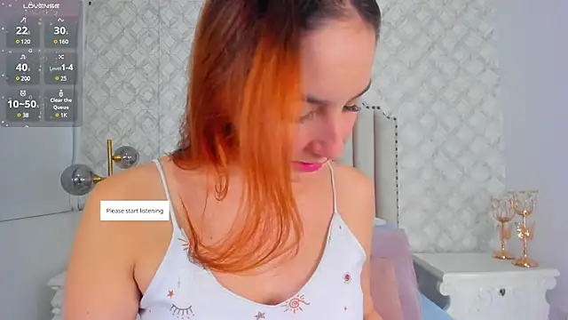 Snapshot of Pia_Johnson_ chatting on 02-08-25, 11:44 Pia Johnson online show from 02-08-25, 11:44