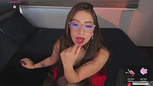 MERIDA TAYLOR online show from 03-21-25, 04:29