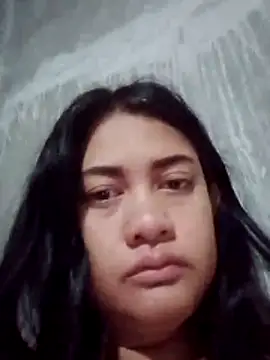 Honeybun25 online show from 04-29-26, 03:49