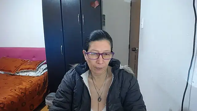 Snapshot of latin49 chatting on 06-30-26, 05:52 latin49 online show from 06-30-26, 05:52