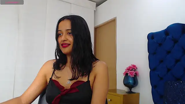 Snapshot of Lili666_ chatting on 05-09-26, 03:23 Lili666 online show from 05-09-26, 03:23