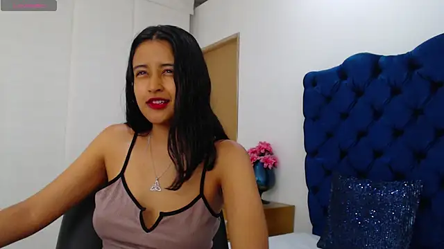 Snapshot of Lili666_ chatting on 05-12-26, 03:25 Lili666 online show from 05-12-26, 03:25