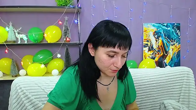 NinaFlawlees online show from 01-14-25, 03:01