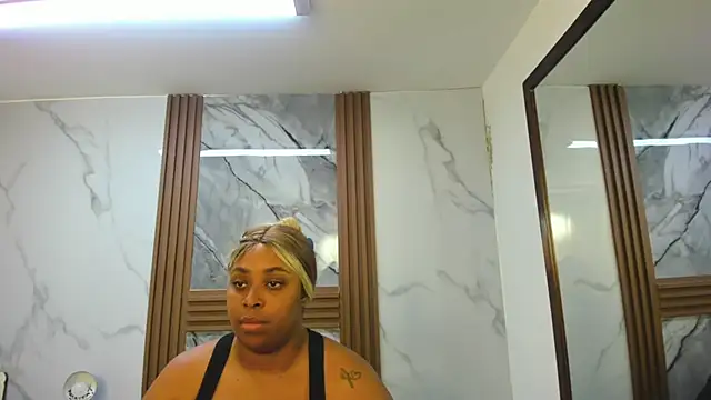 Snapshot of HannyMansonh chatting on 02-26-25, 02:48 HannyMansonh online show from 02-26-25, 02:48