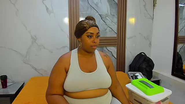 Snapshot of HannyMansonh chatting on 03-22-25, 03:30 HannyMansonh online show from 03-22-25, 03:30