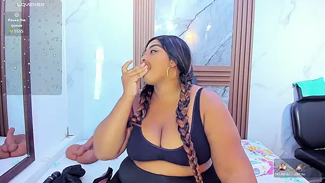 Snapshot of HannyMansonh chatting on 03-04-26, 03:12 HannyMansonh online show from 03-04-26, 03:12