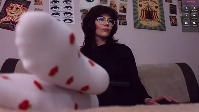 Luna Blake online show from 01-13-26, 01:49