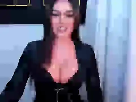 hotstellacumxxx online show from 04-22-26, 06:38