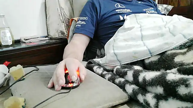Snapshot of messi_syssy chatting on 05-25-26, 05:35 messi syssy online show from 05-25-26, 05:35