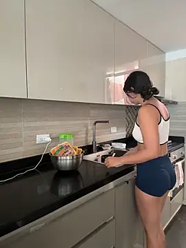 Gaby zahir  online show from 03-17-26, 07:39