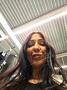 LeticiaWoods online show from 12-14-25, 02:33