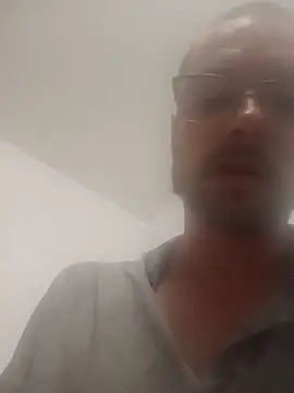 Snapshot of kgltintan chatting on 06-02-26, 02:02 kgltintan online show from 06-02-26, 02:02