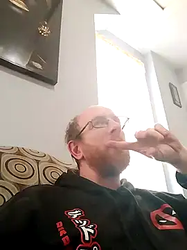 Snapshot of TaylorBlaze chatting on 01-14-25, 07:32 TaylorBlaze online show from 01-14-25, 07:32