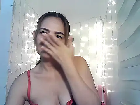 Kisses-13 online show from 12-17-24, 03:06