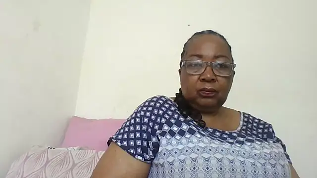 Snapshot of KinkyRicoSaisyours chatting on 11-05-25, 06:46 KinkyRicoSaisyours online show from 11-05-25, 06:46