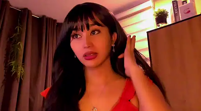 YOURCRISTINAS online show from 01-14-25, 11:48