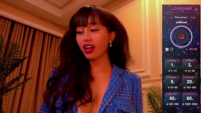 YOURCRISTINAS online show from 10-05-25, 04:27