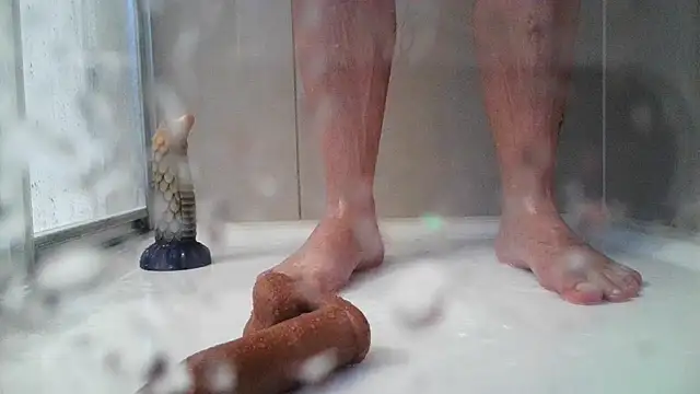 Snapshot of angelus112 chatting on 12-04-25, 07:39 angelus112 online show from 12-04-25, 07:39