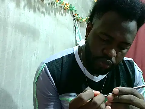 2ocmaxi online show from 11-07-25, 12:21