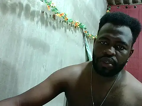 2ocmaxi online show from 11-22-25, 05:01