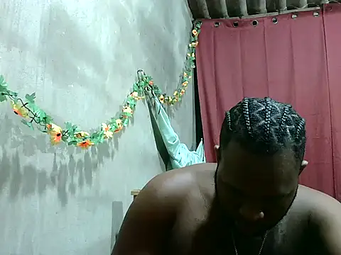 2ocmaxi online show from 02-11-26, 11:43