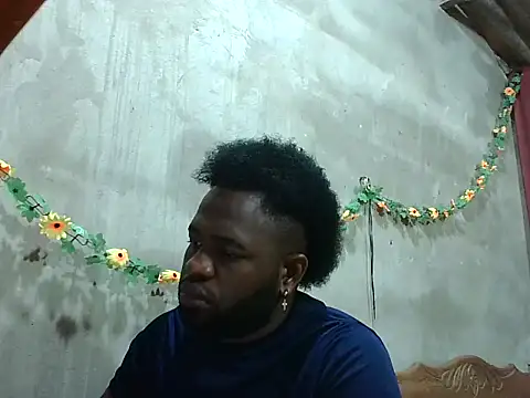 2ocmaxi online show from 02-23-26, 07:33