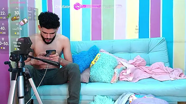 Snapshot of big_sensation_21 chatting on 01-24-25, 12:52 big sensation 21 online show from 01-24-25, 12:52